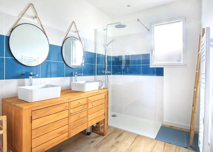 Les Euphorbes - Charmante Maison Avec Vue